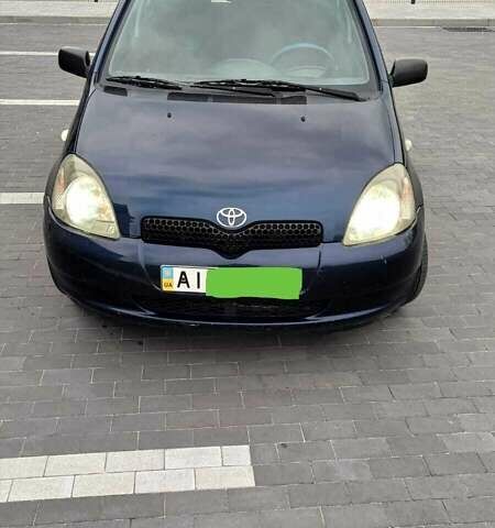 Синий Тойота Ярис, объемом двигателя 1 л и пробегом 270 тыс. км за 5200 $, фото 89 на Automoto.ua