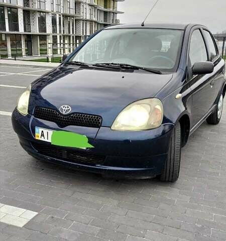 Синий Тойота Ярис, объемом двигателя 1 л и пробегом 270 тыс. км за 5200 $, фото 1 на Automoto.ua