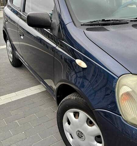 Синий Тойота Ярис, объемом двигателя 1 л и пробегом 270 тыс. км за 5200 $, фото 19 на Automoto.ua