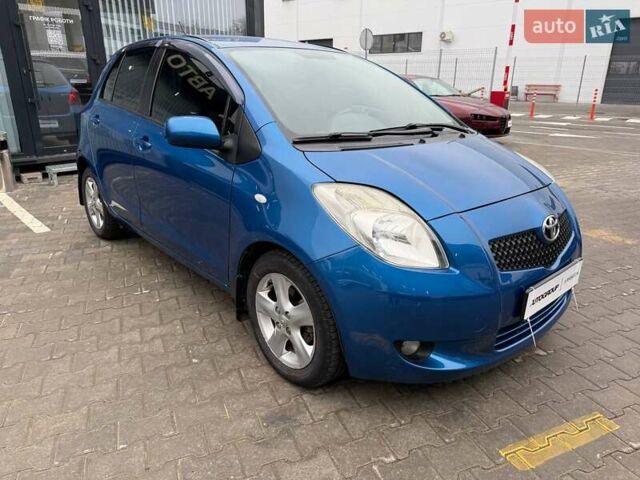 Синий Тойота Ярис, объемом двигателя 1.3 л и пробегом 144 тыс. км за 5999 $, фото 7 на Automoto.ua