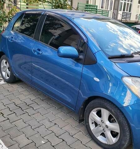 Тойота Яріс 2006 у Одесі на Automoto.ua Синій Тойота Яріс, об'ємом двигуна 1.3 л та пробігом 144 тис. км за 7000 $, фото 11 на Automoto.ua