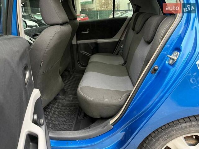 Синий Тойота Ярис, объемом двигателя 1.3 л и пробегом 144 тыс. км за 5999 $, фото 14 на Automoto.ua