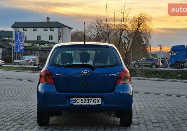 Синий Тойота Ярис, объемом двигателя 1 л и пробегом 291 тыс. км за 3999 $, фото 3 на Automoto.ua