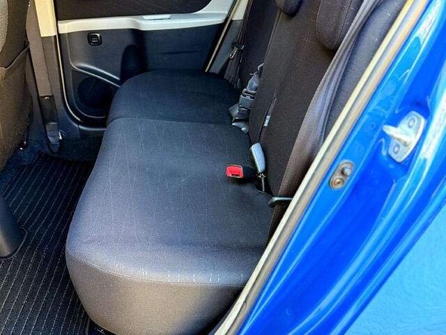 Синий Тойота Ярис, объемом двигателя 1.3 л и пробегом 107 тыс. км за 7200 $, фото 8 на Automoto.ua