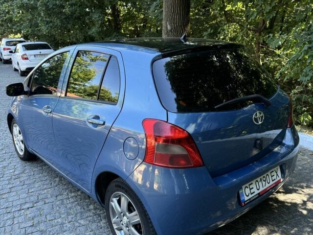 Синий Тойота Ярис, объемом двигателя 1.3 л и пробегом 200 тыс. км за 5500 $, фото 3 на Automoto.ua