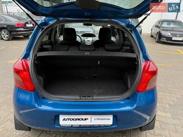 Синий Тойота Ярис, объемом двигателя 1.3 л и пробегом 144 тыс. км за 5999 $, фото 18 на Automoto.ua