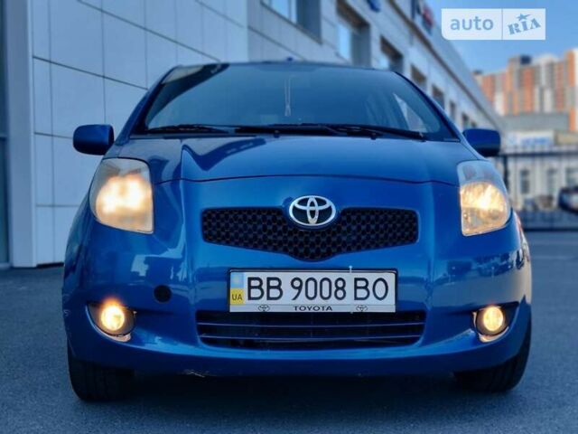 Синий Тойота Ярис, объемом двигателя 1.3 л и пробегом 135 тыс. км за 5899 $, фото 2 на Automoto.ua