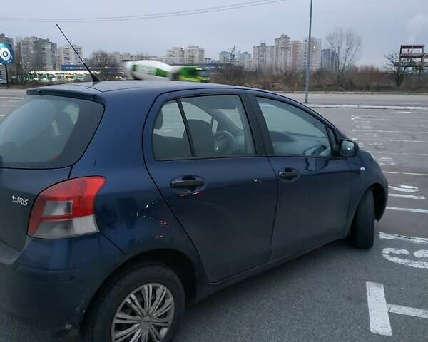 Синий Тойота Ярис, объемом двигателя 0 л и пробегом 195 тыс. км за 4999 $, фото 7 на Automoto.ua