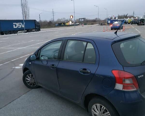 Синий Тойота Ярис, объемом двигателя 0 л и пробегом 195 тыс. км за 4999 $, фото 8 на Automoto.ua