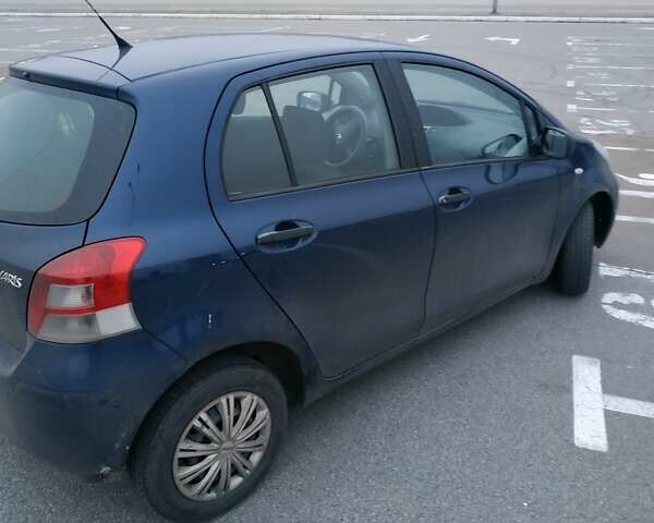 Синий Тойота Ярис, объемом двигателя 0 л и пробегом 195 тыс. км за 4999 $, фото 6 на Automoto.ua