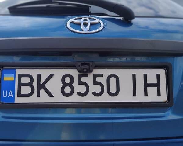 Синий Тойота Ярис, объемом двигателя 1 л и пробегом 144 тыс. км за 6800 $, фото 14 на Automoto.ua