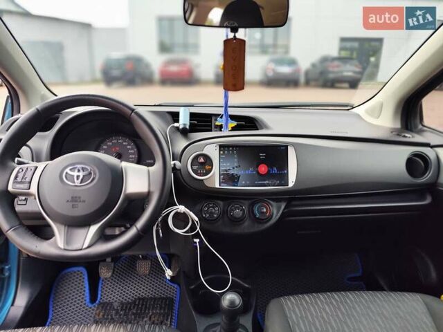 Синий Тойота Ярис, объемом двигателя 1 л и пробегом 144 тыс. км за 6800 $, фото 20 на Automoto.ua