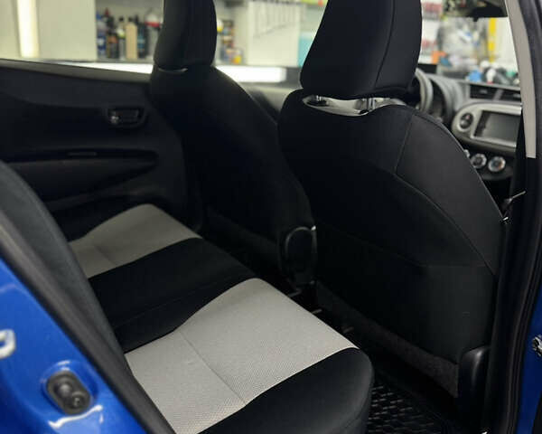 Синий Тойота Ярис, объемом двигателя 1.5 л и пробегом 212 тыс. км за 8000 $, фото 39 на Automoto.ua