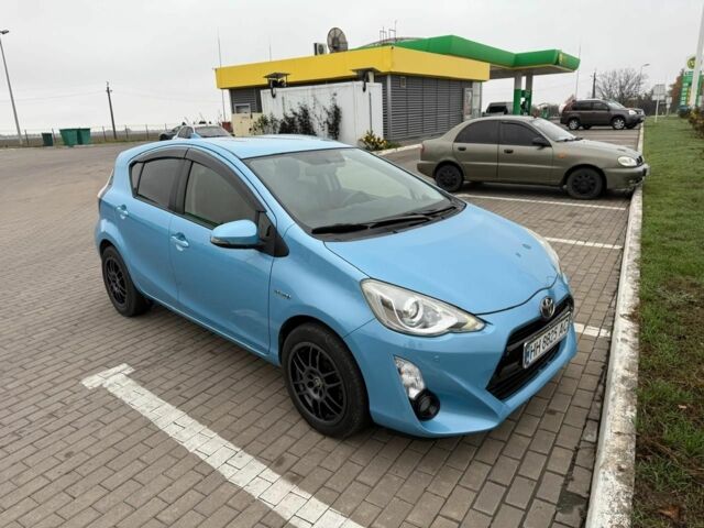 Синий Тойота Ярис, объемом двигателя 1.5 л и пробегом 112 тыс. км за 10500 $, фото 3 на Automoto.ua