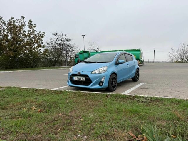Синий Тойота Ярис, объемом двигателя 1.5 л и пробегом 112 тыс. км за 10500 $, фото 1 на Automoto.ua
