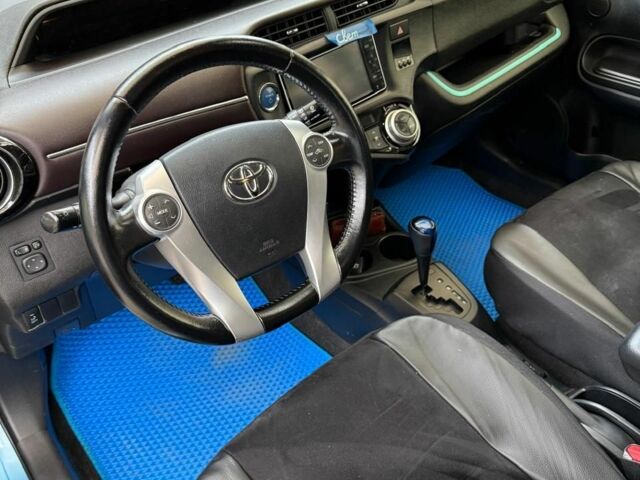 Синий Тойота Ярис, объемом двигателя 1.5 л и пробегом 112 тыс. км за 10500 $, фото 4 на Automoto.ua
