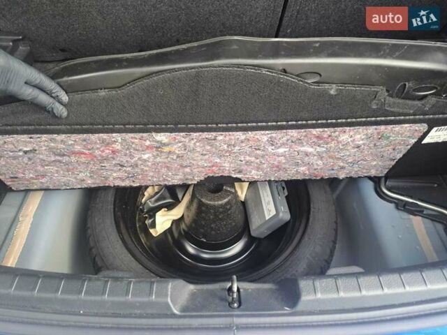 Синій Тойота Яріс, об'ємом двигуна 1.5 л та пробігом 67 тис. км за 18900 $, фото 10 на Automoto.ua