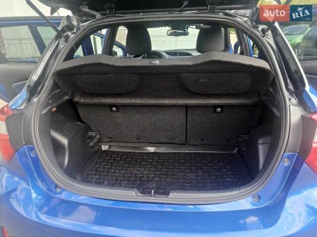 Синій Тойота Яріс, об'ємом двигуна 1.5 л та пробігом 67 тис. км за 18900 $, фото 9 на Automoto.ua