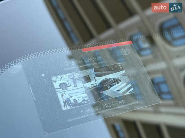 Синій Тойота Яріс, об'ємом двигуна 1.49 л та пробігом 6 тис. км за 25999 $, фото 29 на Automoto.ua