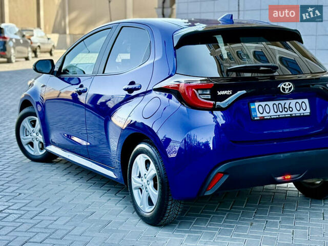 Синій Тойота Яріс, об'ємом двигуна 1.49 л та пробігом 6 тис. км за 25999 $, фото 25 на Automoto.ua