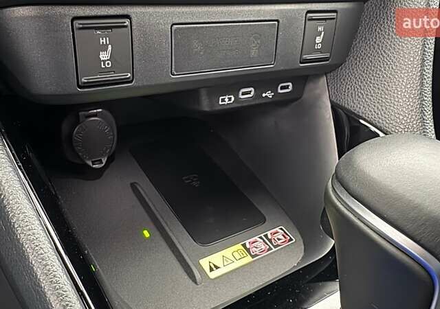 Синий Тойота Ярис, объемом двигателя 1.49 л и пробегом 3 тыс. км за 29492 $, фото 19 на Automoto.ua