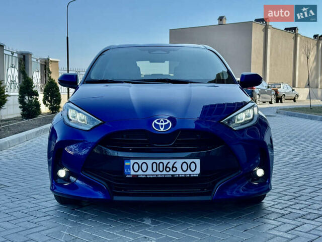 Синій Тойота Яріс, об'ємом двигуна 1.49 л та пробігом 6 тис. км за 25999 $, фото 3 на Automoto.ua