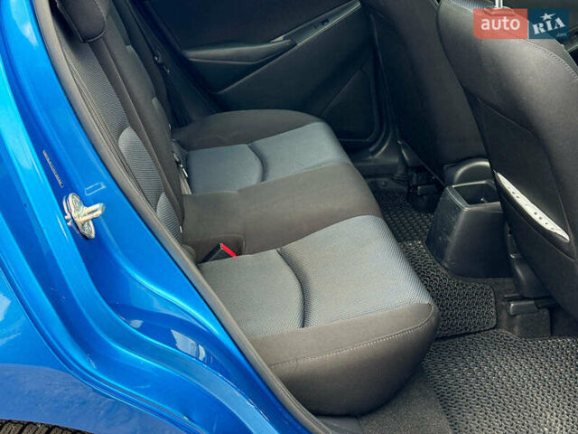 Синий Тойота Ярис, объемом двигателя 1.5 л и пробегом 170 тыс. км за 12890 $, фото 20 на Automoto.ua