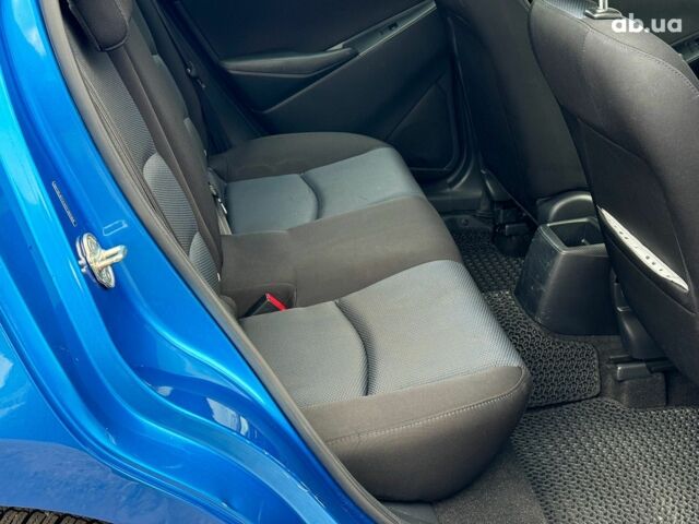 Синій Тойота Яріс, об'ємом двигуна 1.5 л та пробігом 170 тис. км за 12790 $, фото 20 на Automoto.ua