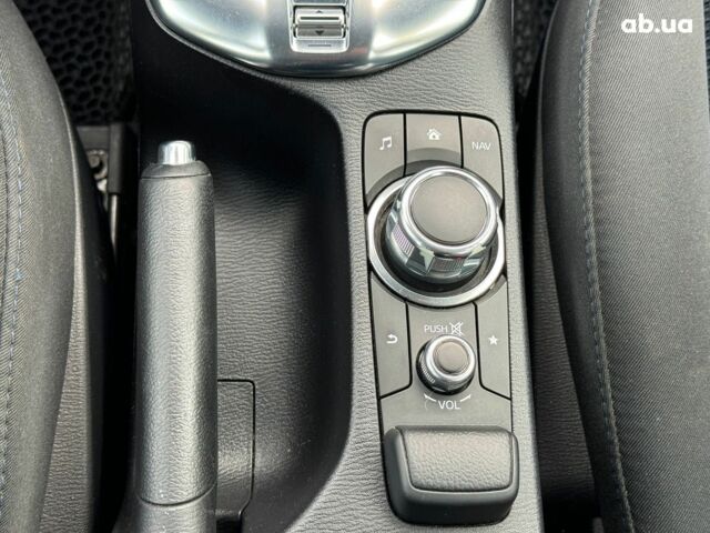 Синій Тойота Яріс, об'ємом двигуна 1.5 л та пробігом 170 тис. км за 12790 $, фото 29 на Automoto.ua