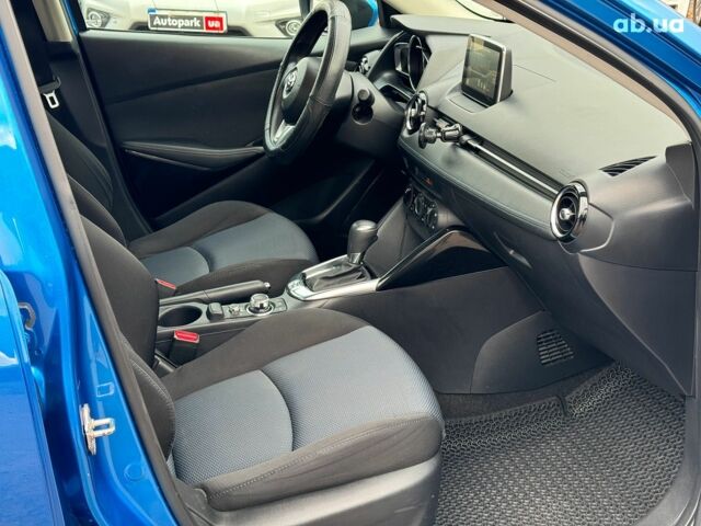 Синій Тойота Яріс, об'ємом двигуна 1.5 л та пробігом 170 тис. км за 12790 $, фото 22 на Automoto.ua