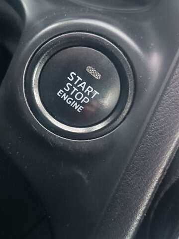 Тойота Яріс 2017 у Вінниці на Automoto.ua Синій Тойота Яріс, об'ємом двигуна 1.5 л та пробігом 170 тис. км за 12800 $, фото 18 на Automoto.ua