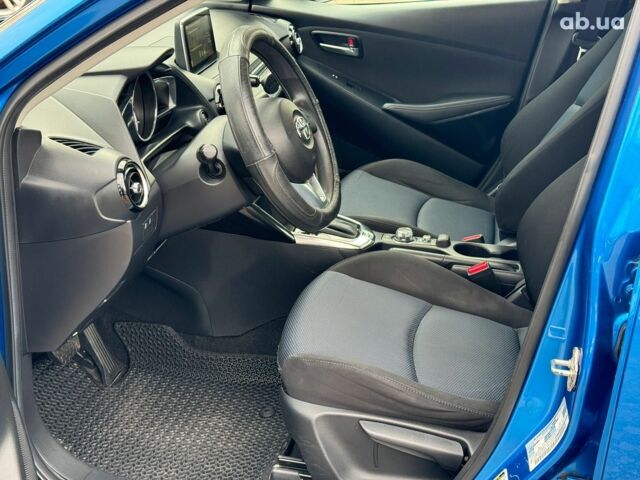Синій Тойота Яріс, об'ємом двигуна 1.5 л та пробігом 170 тис. км за 12790 $, фото 14 на Automoto.ua