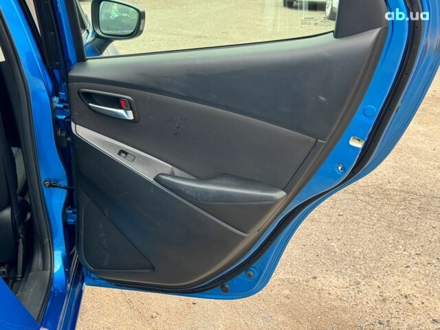 Синій Тойота Яріс, об'ємом двигуна 1.5 л та пробігом 170 тис. км за 12790 $, фото 19 на Automoto.ua