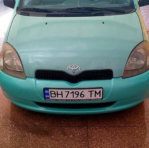 Зеленый Тойота Ярис, объемом двигателя 1 л и пробегом 254 тыс. км за 3000 $, фото 5 на Automoto.ua
