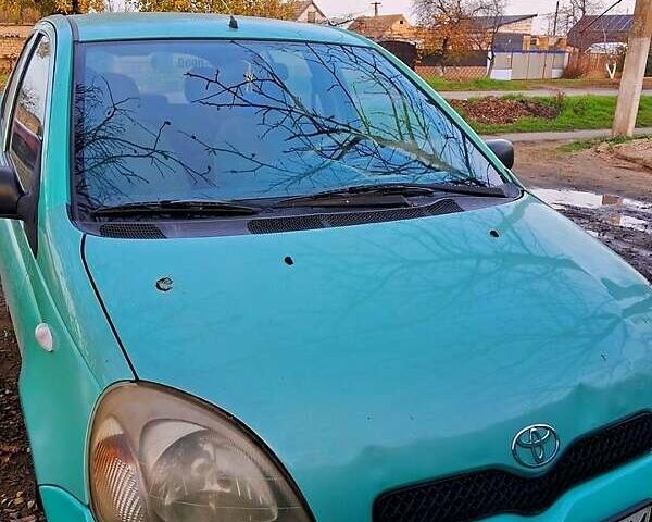 Зеленый Тойота Ярис, объемом двигателя 1 л и пробегом 254 тыс. км за 3000 $, фото 8 на Automoto.ua
