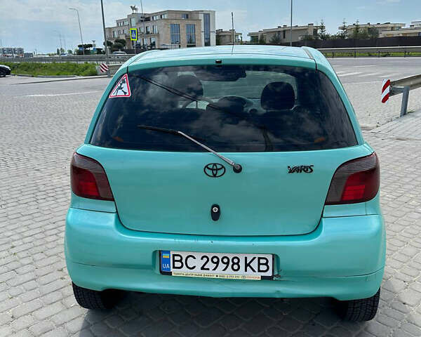 Зеленый Тойота Ярис, объемом двигателя 1 л и пробегом 264 тыс. км за 2300 $, фото 11 на Automoto.ua