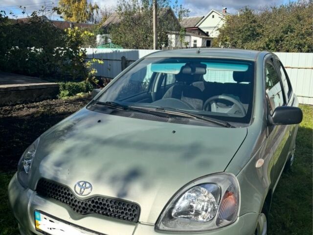 Зеленый Тойота Ярис, объемом двигателя 1.3 л и пробегом 132 тыс. км за 6500 $, фото 2 на Automoto.ua