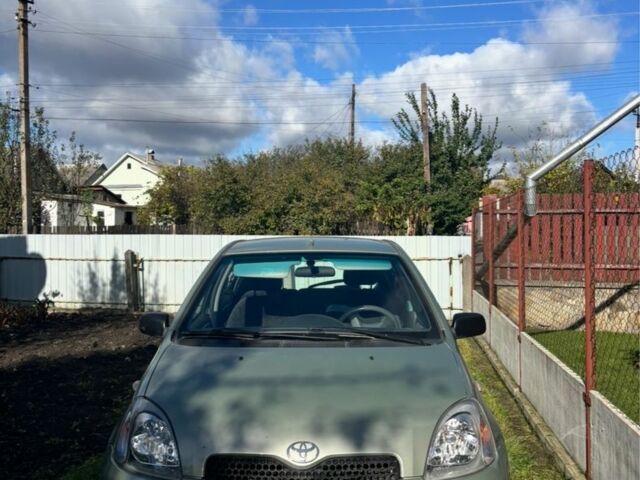 Зеленый Тойота Ярис, объемом двигателя 1.3 л и пробегом 132 тыс. км за 6500 $, фото 1 на Automoto.ua