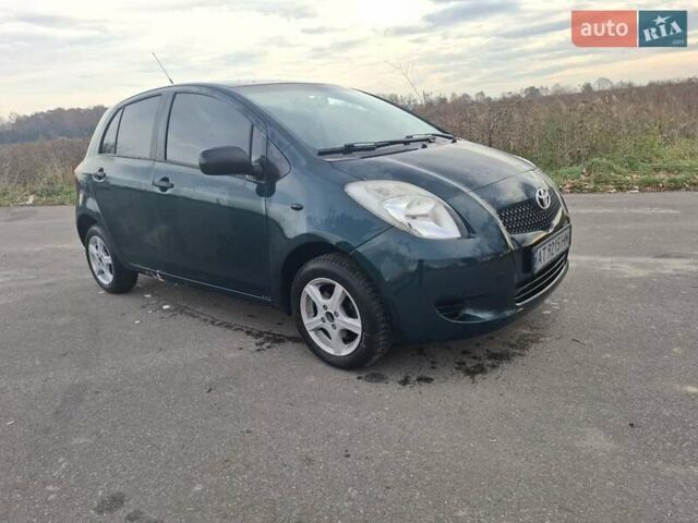 Зелений Тойота Яріс, об'ємом двигуна 1 л та пробігом 188 тис. км за 3750 $, фото 23 на Automoto.ua