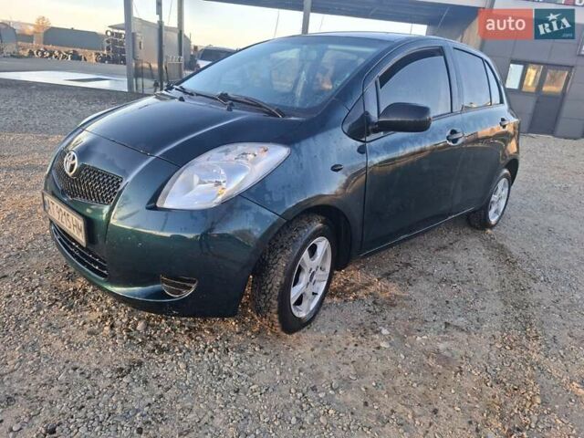 Зелений Тойота Яріс, об'ємом двигуна 1 л та пробігом 188 тис. км за 3750 $, фото 8 на Automoto.ua