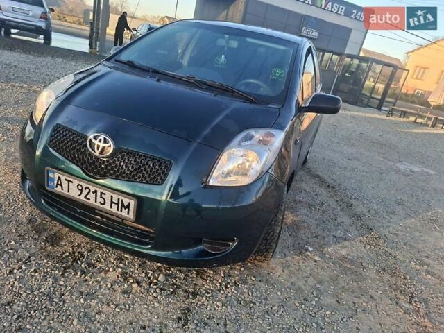 Зелений Тойота Яріс, об'ємом двигуна 1 л та пробігом 188 тис. км за 3750 $, фото 4 на Automoto.ua