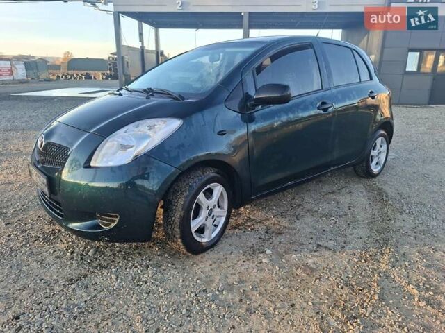 Зелений Тойота Яріс, об'ємом двигуна 1 л та пробігом 188 тис. км за 3750 $, фото 13 на Automoto.ua