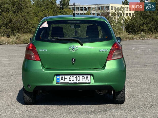 Зеленый Тойота Ярис, объемом двигателя 1.3 л и пробегом 143 тыс. км за 6800 $, фото 7 на Automoto.ua