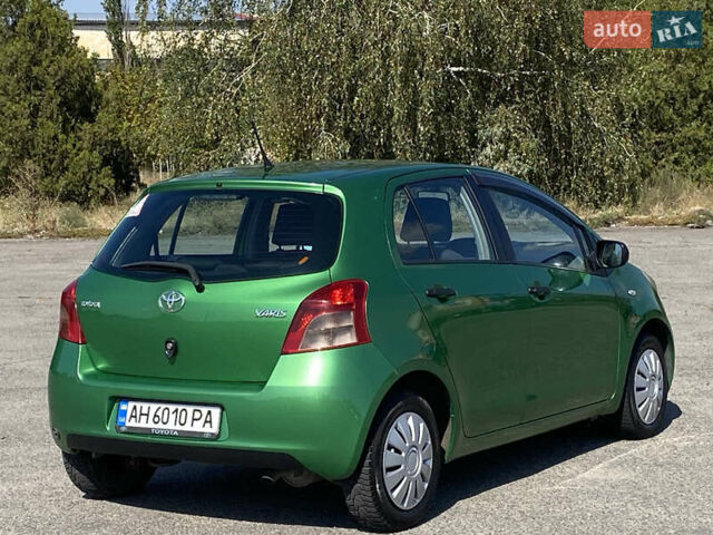 Зеленый Тойота Ярис, объемом двигателя 1.3 л и пробегом 143 тыс. км за 6800 $, фото 8 на Automoto.ua