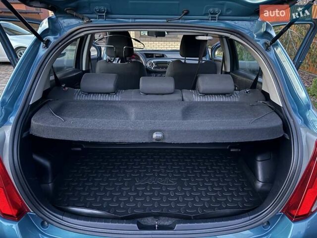 Зеленый Тойота Ярис, объемом двигателя 1 л и пробегом 60 тыс. км за 6200 $, фото 46 на Automoto.ua