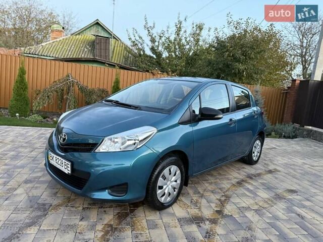 Зеленый Тойота Ярис, объемом двигателя 1 л и пробегом 60 тыс. км за 6200 $, фото 24 на Automoto.ua