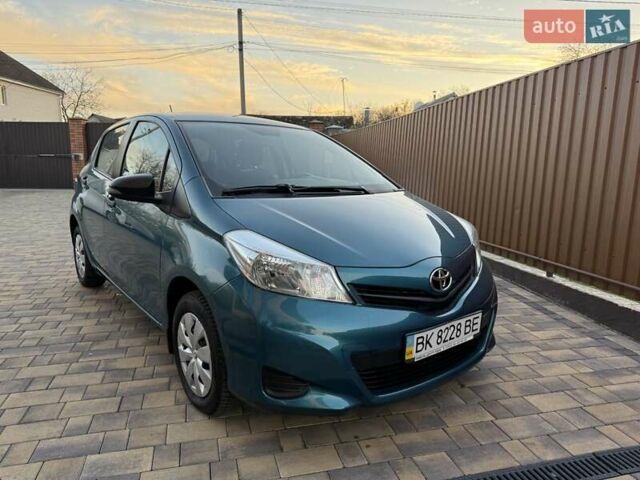 Зеленый Тойота Ярис, объемом двигателя 1 л и пробегом 60 тыс. км за 6200 $, фото 37 на Automoto.ua
