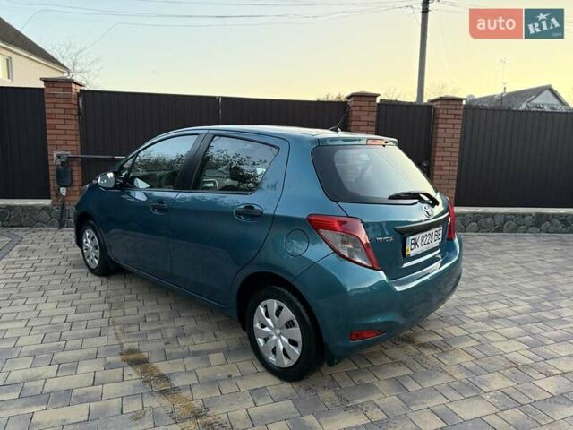 Зеленый Тойота Ярис, объемом двигателя 1 л и пробегом 60 тыс. км за 6200 $, фото 13 на Automoto.ua