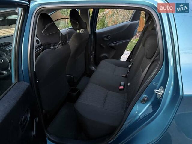 Зеленый Тойота Ярис, объемом двигателя 1 л и пробегом 60 тыс. км за 6200 $, фото 52 на Automoto.ua