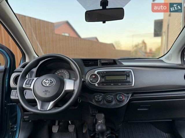 Зеленый Тойота Ярис, объемом двигателя 1 л и пробегом 60 тыс. км за 6200 $, фото 22 на Automoto.ua